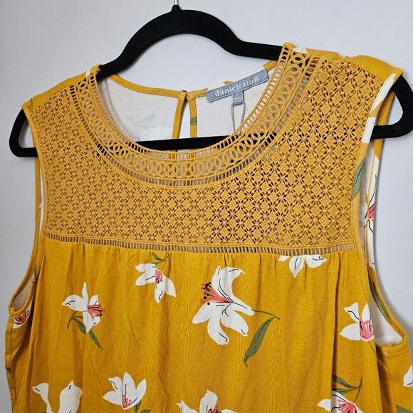Floral Sleeveless Top - Mustard - Picture 2 of 9